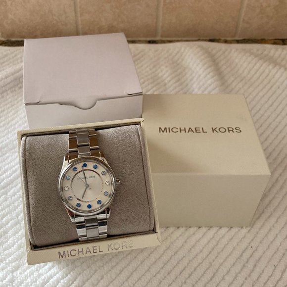 Michael Kors Colette Silver-Tone Watch with Blue Hued Crystals MK660 - Picture 2 of 6